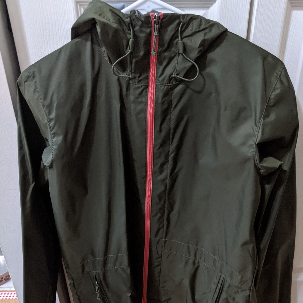 Columbia olive green rain jacket